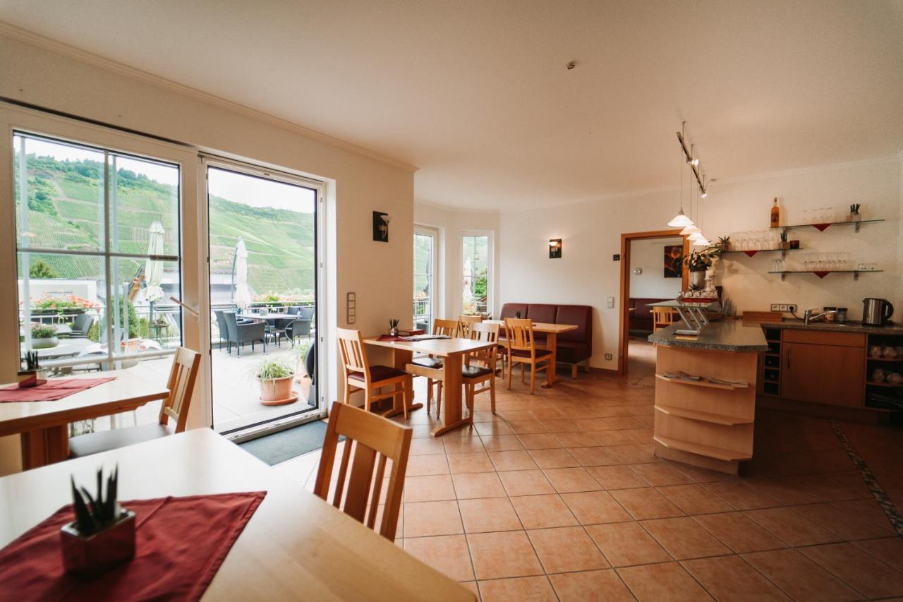 Wein- Und Gaestehaus Schwaab&Sohn Erden Kültér fotó